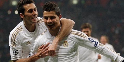 Arbeloa Turut Kutuk Ejekan Blatter Pada Ronaldo Arbeloa Turut Kutuk Ejekan Blatter Pada Ronaldo