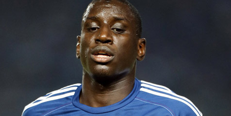 Niat Arsenal Gaet Demba Ba Disaingi Valencia Niat Arsenal Gaet Demba Ba Disaingi Valencia