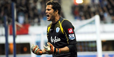Julio Cesar Ngebet Hengkang, Arsenal Pasang Kuping Julio Cesar Ngebet Hengkang, Arsenal Pasang Kuping