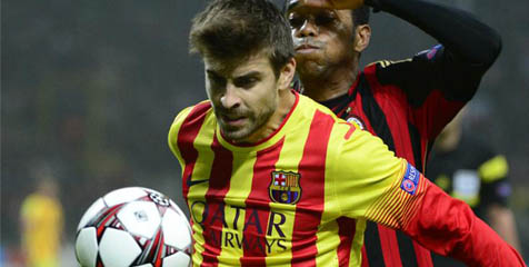 Pique Ledek Perolehan Trofi Real Madrid Pique Ledek Perolehan Trofi Real Madrid
