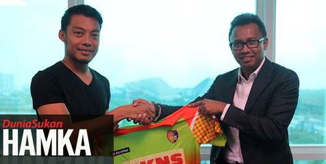 Hamka Hamzah Resmi Gabung Klub Malaysia, PKNS FC Hamka Hamzah Resmi Gabung Klub Malaysia, PKNS FC