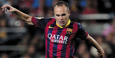 Iniesta Bantah Barca Tengah Dilanda Krisis Iniesta Bantah Barca Tengah Dilanda Krisis