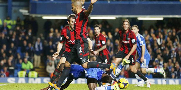 Video: Ramires Dituduh Lakukan Diving Video: Ramires Dituduh Lakukan Diving
