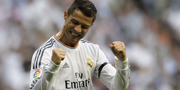 Ronaldo: Fergie Akan Suka Foto Celana Dalam Saya Ronaldo: Fergie Akan Suka Foto Celana Dalam Saya