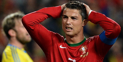 Media Italia Sebut CR7 Lebih Bagus Dari Messi Media Italia Sebut CR7 Lebih Bagus Dari Messi