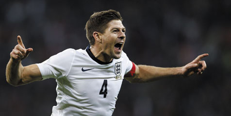 Gerrard Minta Publik Inggris Tak Terlalu Kejam Gerrard Minta Publik Inggris Tak Terlalu Kejam