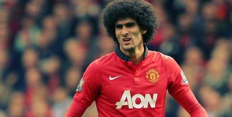 Cedera Carrick, 'Keuntungan' Fellaini Cedera Carrick, 'Keuntungan' Fellaini