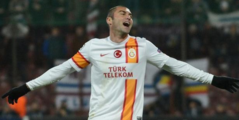 Yilmaz Tepis Rumor Hengkang ke Chelsea