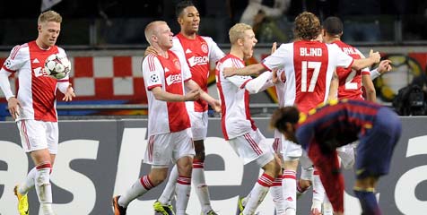Review: Barca Keok di Kandang Ajax Review: Barca Keok di Kandang Ajax