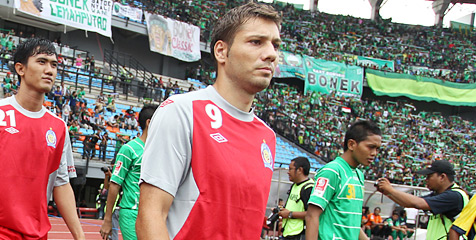 PSM Makassar Bidik Roman Chmelo PSM Makassar Bidik Roman Chmelo