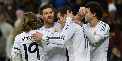 Alonso, Isco dan Modric Pecahkan Rekor Passing Madrid Alonso, Isco dan Modric Pecahkan Rekor Passing Madrid