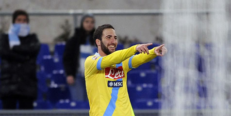 Benitez: Higuain Bikin Ngeri Pertahanan Lazio Benitez: Higuain Bikin Ngeri Pertahanan Lazio