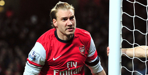 Seorang Wanita Jadi 'Korban' Gol Yang Dicetak Bendtner Seorang Wanita Jadi 'Korban' Gol Yang Dicetak Bendtner
