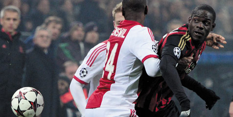 Balotelli Puji Karakter Milan Usai Sukses Hadang Ajax Balotelli Puji Karakter Milan Usai Sukses Hadang Ajax