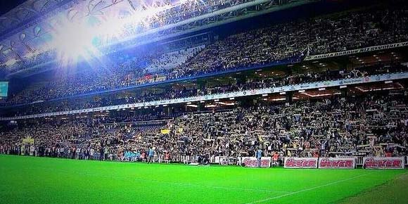 Hanya Disaksikan Suporter Wanita, Fenerbahce Pesta Gol Hanya Disaksikan Suporter Wanita, Fenerbahce Pesta Gol