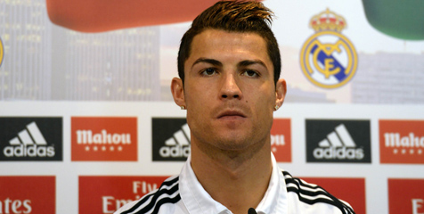 Ronaldo Bimbang Hadiri Gala Ballon d'Or Ronaldo Bimbang Hadiri Gala Ballon d'Or