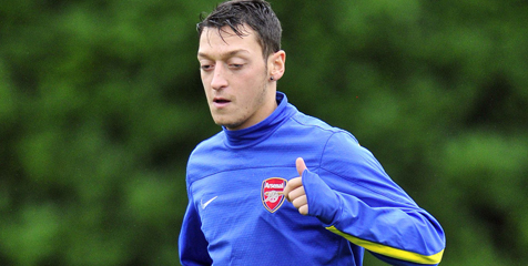 Punya Ozil, Kini Wenger Lebih Pede Hadapi Bayern Punya Ozil, Kini Wenger Lebih Pede Hadapi Bayern