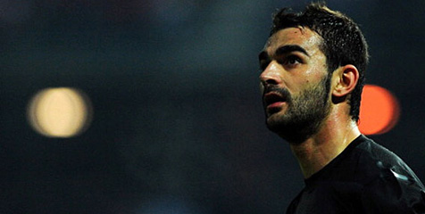 Kejar Adrian, Liverpool & Roma Harus Siap Kecewa Kejar Adrian, Liverpool & Roma Harus Siap Kecewa