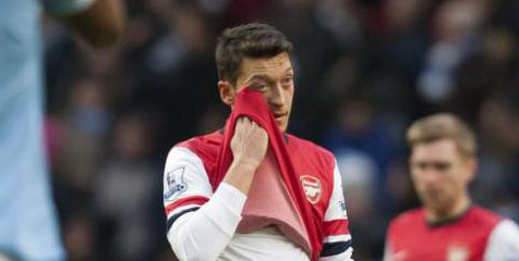 Total Laju Ozil - Rooney Kalah dari Pemain League One Total Laju Ozil - Rooney Kalah dari Pemain League One