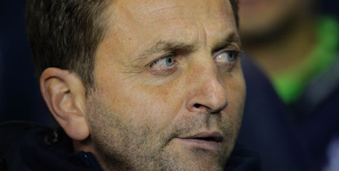 Kekalahan Tottenham Bikin Sherwood Kecewa Kekalahan Tottenham Bikin Sherwood Kecewa