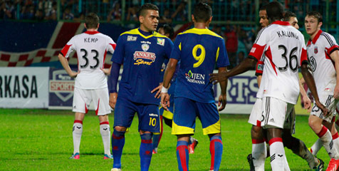 Pelatih Arema Soroti Buruknya Finishing Singo Edan Pelatih Arema Soroti Buruknya Finishing Singo Edan