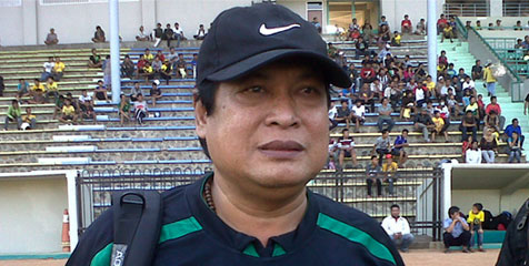 Suharno Akui Kondisi Penggawa Arema Cronus Menurun Suharno Akui Kondisi Penggawa Arema Cronus Menurun