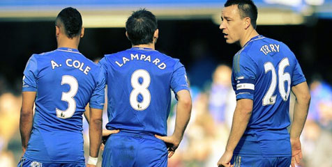 Trio Senior Chelsea di Ambang Pemecatan? Trio Senior Chelsea di Ambang Pemecatan?