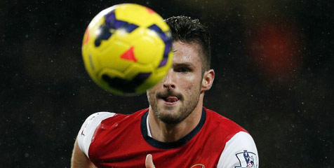Clarke: Arsenal Butuh Wakil Olivier Giroud Clarke: Arsenal Butuh Wakil Olivier Giroud