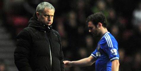 Mourinho Ungkap Rahasia Di Balik Insiden Mata Mourinho Ungkap Rahasia Di Balik Insiden Mata