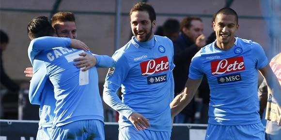 Highlights Serie A: Napoli 2-0 Sampdoria Highlights Serie A: Napoli 2-0 Sampdoria
