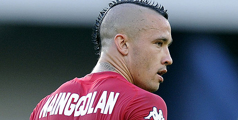 Cagliari: Nainggolan Sedang Menuju ke Klub Top Cagliari: Nainggolan Sedang Menuju ke Klub Top