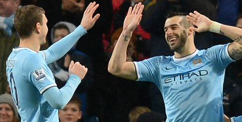 Pesta Setengah Lusin Gol, Negredo dan Dzeko Saling Memuji