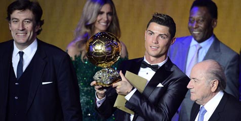 Kemenangan Ronaldo Disaksikan 4 Juta Pasang Mata Kemenangan Ronaldo Disaksikan 4 Juta Pasang Mata