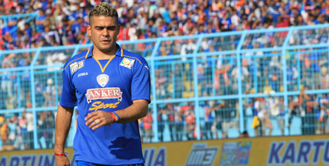 Review: Bekuk Sriwijaya FC, Arema ke Final Inter Island Cup