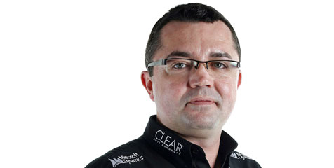 Mantan Bos Lotus Resmi Gabung McLaren Mantan Bos Lotus Resmi Gabung McLaren