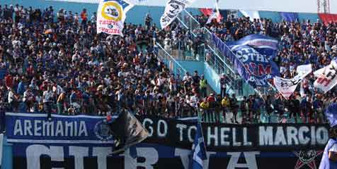 Musim 2014, Arema Cronus Terus Rangkul Aremania Musim 2014, Arema Cronus Terus Rangkul Aremania