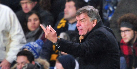 Allardyce: Chelsea & Mourinho Merengek, Ini Menyenangkan Allardyce: Chelsea & Mourinho Merengek, Ini Menyenangkan