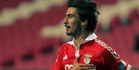 Diintai Liverpool, Andre Gomes Ditawarkan ke United Diintai Liverpool, Andre Gomes Ditawarkan ke United