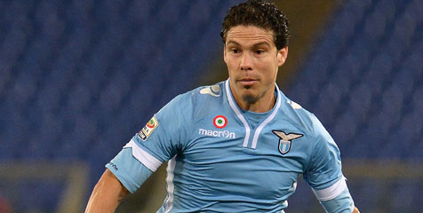 Lazio Bantah Sepakat Dengan Inter Soal Hernanes Lazio Bantah Sepakat Dengan Inter Soal Hernanes