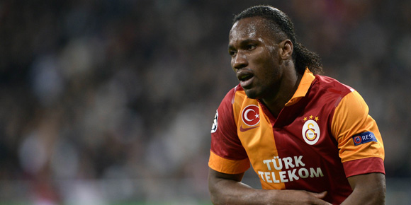 Video: Backheel Golazo Kreasi Didier Drogba Video: Backheel Golazo Kreasi Didier Drogba