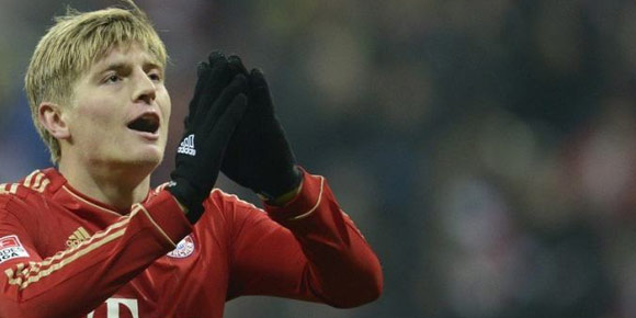 Barcelona Siap Masuk Persaingan Berebut Toni Kroos Barcelona Siap Masuk Persaingan Berebut Toni Kroos
