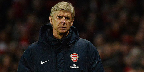 Suarez Trengginas, Wenger Tak Menyesal Suarez Trengginas, Wenger Tak Menyesal