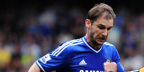 Cari Bek Kanan Baru, PSG Incar Ivanovic Cari Bek Kanan Baru, PSG Incar Ivanovic
