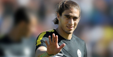 Vidic Hijrah, United Beralih Pada Martin Caceres Vidic Hijrah, United Beralih Pada Martin Caceres