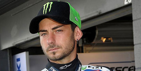 Hopkins Bantah Bakal Jadi Test Rider Suzuki MotoGP Hopkins Bantah Bakal Jadi Test Rider Suzuki MotoGP