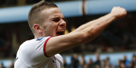 Cleverley: Penampilan United Lawan Arsenal Sungguh Klasik Cleverley: Penampilan United Lawan Arsenal Sungguh Klasik