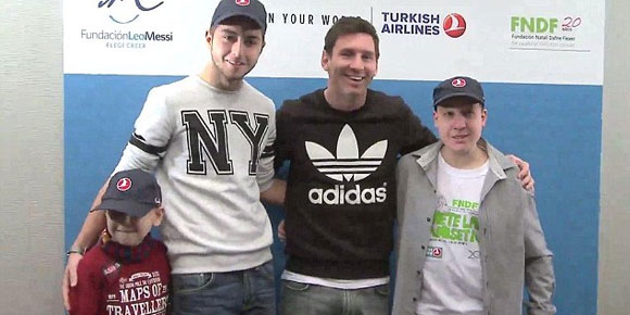 Messi Bikin Impian Tiga Penderita Kanker Ini Terwujud Messi Bikin Impian Tiga Penderita Kanker Ini Terwujud