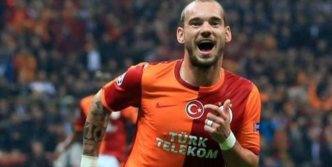 Duel 90 Menit, Sneijder Acuhkan Mou Duel 90 Menit, Sneijder Acuhkan Mou