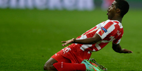 Moncer Lawan United, Campbell Incar Posisi di Arsenal Moncer Lawan United, Campbell Incar Posisi di Arsenal