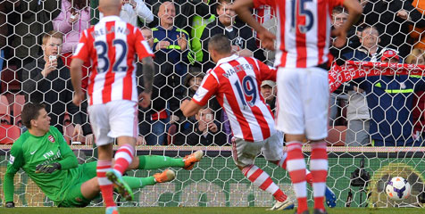 Review: Arsenal Terpeleset di Britannia Review: Arsenal Terpeleset di Britannia
